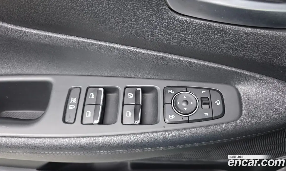 Hyundai Santa Fe 2019 2.0 автомат (гидро), фото 17