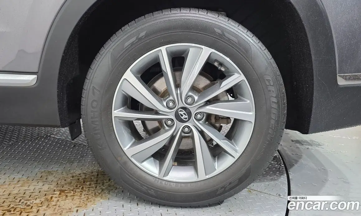 Hyundai Santa Fe 2019 2.0 автомат (гидро), фото 7