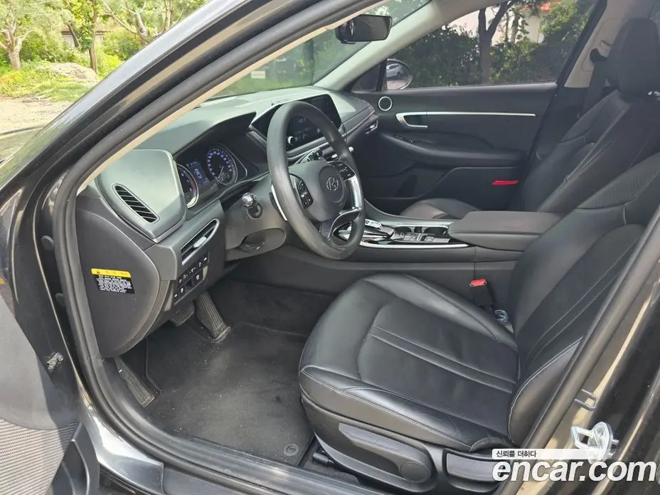 Hyundai Sonata 2020 2.0 автомат (гидро), фото 9