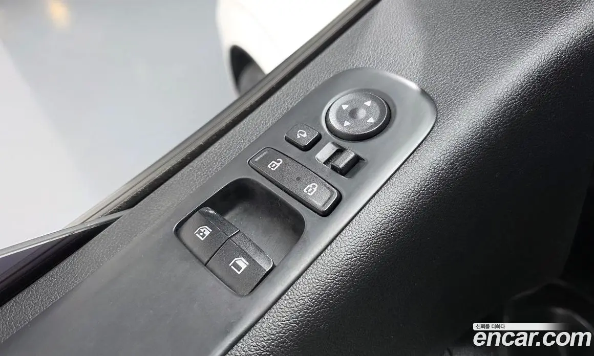 Hyundai Staria 2021 2.2 автомат (гидро), фото 18 Hyundai Staria 2021 2.2 автомат (гидро), фото 18