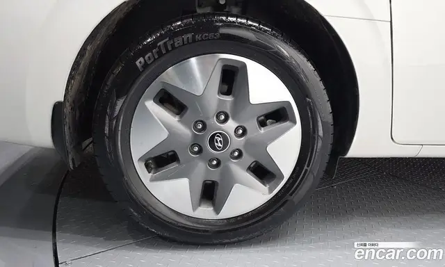 Hyundai Staria 2021 2.2 автомат (гидро), миниатюра 5 Hyundai Staria 2021 2.2 автомат (гидро), миниатюра 5