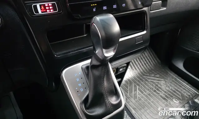 Hyundai Staria 2021 2.2 автомат (гидро), миниатюра 9 Hyundai Staria 2021 2.2 автомат (гидро), миниатюра 9