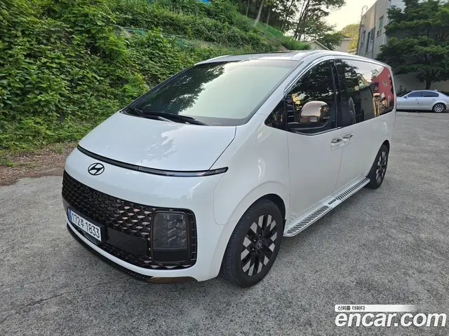 Hyundai Staria, 2025, 29 800 км