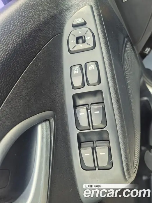 Hyundai Tucson 2013 2.0 автомат (гидро), фото 11