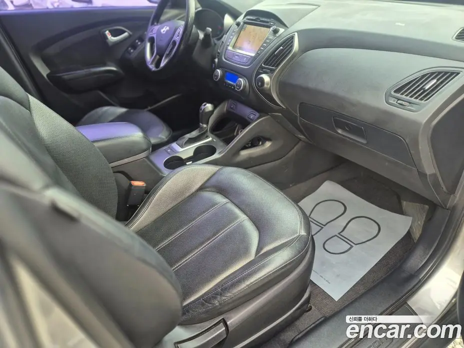 Hyundai Tucson 2013 2.0 автомат (гидро), фото 10