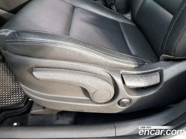 Hyundai Tucson 2016 1.7 автомат (гидро), миниатюра 11