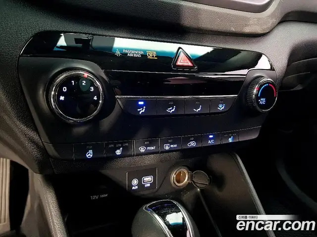 Hyundai Tucson 2016 1.7 автомат (гидро), миниатюра 12