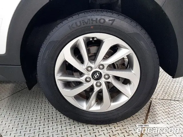 Hyundai Tucson 2016 1.7 автомат (гидро), миниатюра 5