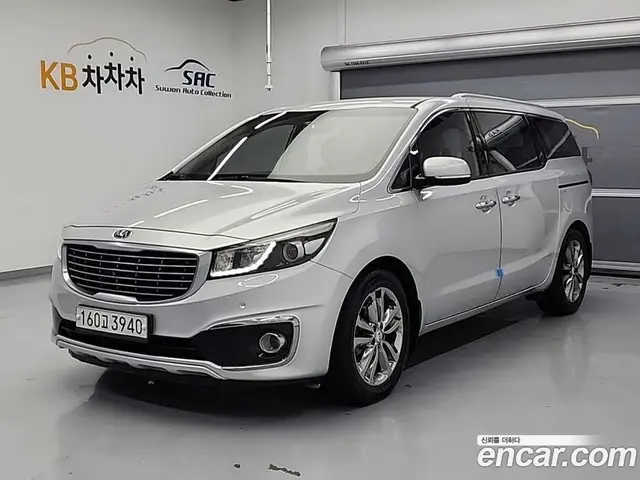 Kia Carnival, 2016, 113 207 км