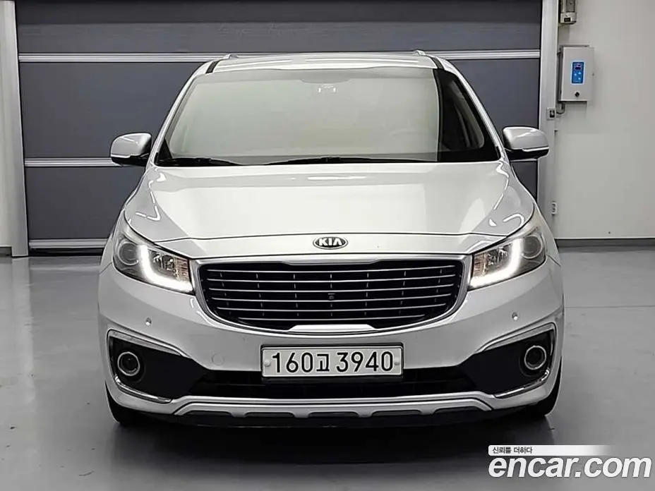 Kia Carnival 2016 3.3 автомат (гидро), фото 2 Kia Carnival 2016 3.3 автомат (гидро), фото 2