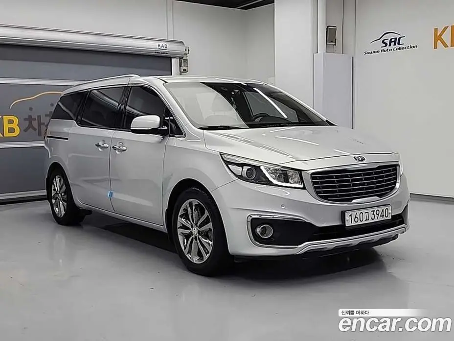 Kia Carnival 2016 3.3 автомат (гидро), фото 4 Kia Carnival 2016 3.3 автомат (гидро), фото 4