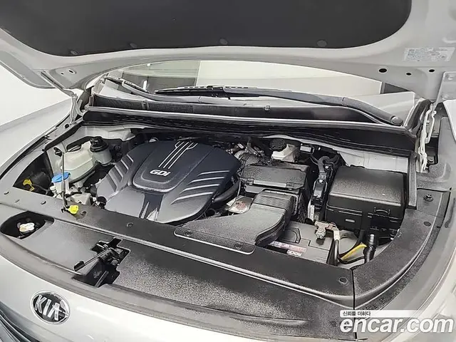 Kia Carnival 2016 3.3 автомат (гидро), миниатюра 5 Kia Carnival 2016 3.3 автомат (гидро), миниатюра 5