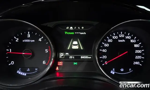 Kia Carnival 2017 2.2 автомат (гидро), миниатюра 11 Kia Carnival 2017 2.2 автомат (гидро), миниатюра 11