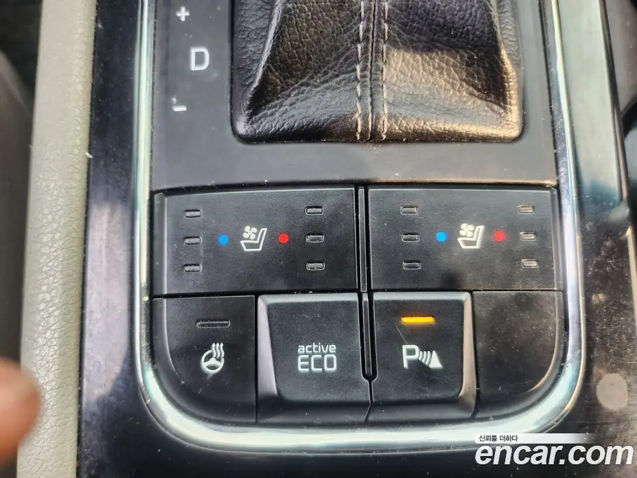 Kia Carnival 2017 2.2 автомат (гидро), фото 14 Kia Carnival 2017 2.2 автомат (гидро), фото 14