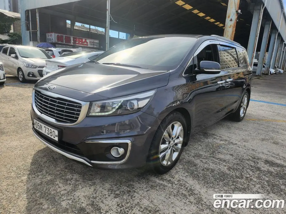 Kia Carnival 2017 2.2 автомат (гидро), фото 3