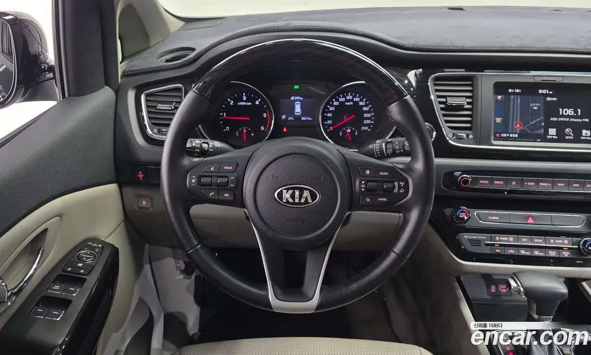 Kia Carnival 2018 2.2 автомат (гидро), фото 19 Kia Carnival 2018 2.2 автомат (гидро), фото 19