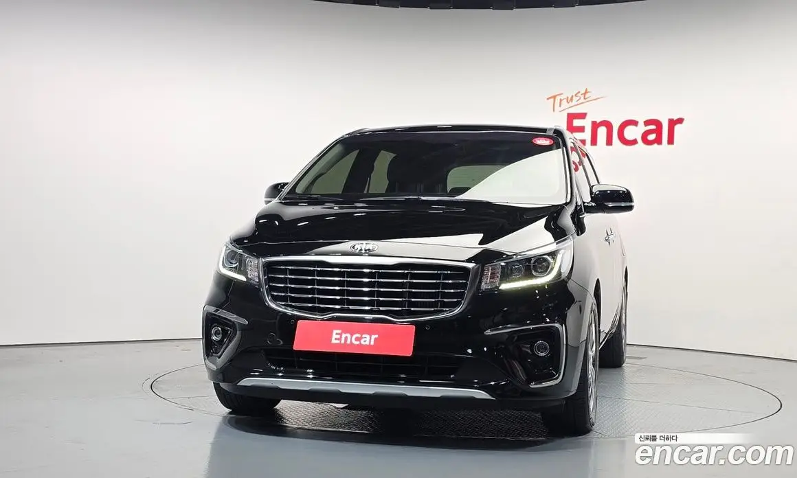 Kia Carnival 2018 2.2 автомат (гидро), фото 3 Kia Carnival 2018 2.2 автомат (гидро), фото 3