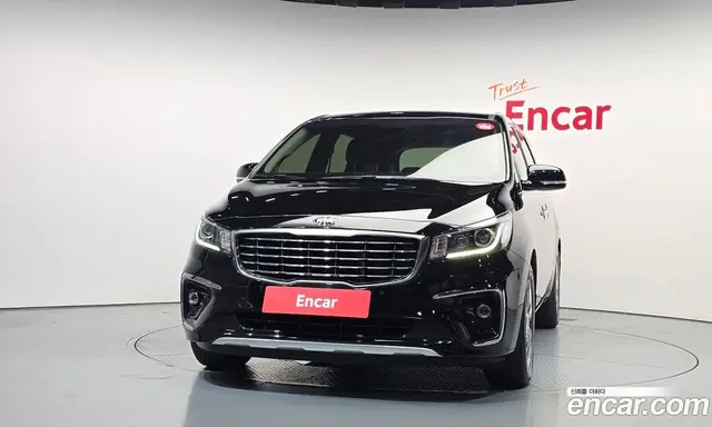 Kia Carnival 2018 2.2 автомат (гидро), миниатюра 3 Kia Carnival 2018 2.2 автомат (гидро), миниатюра 3