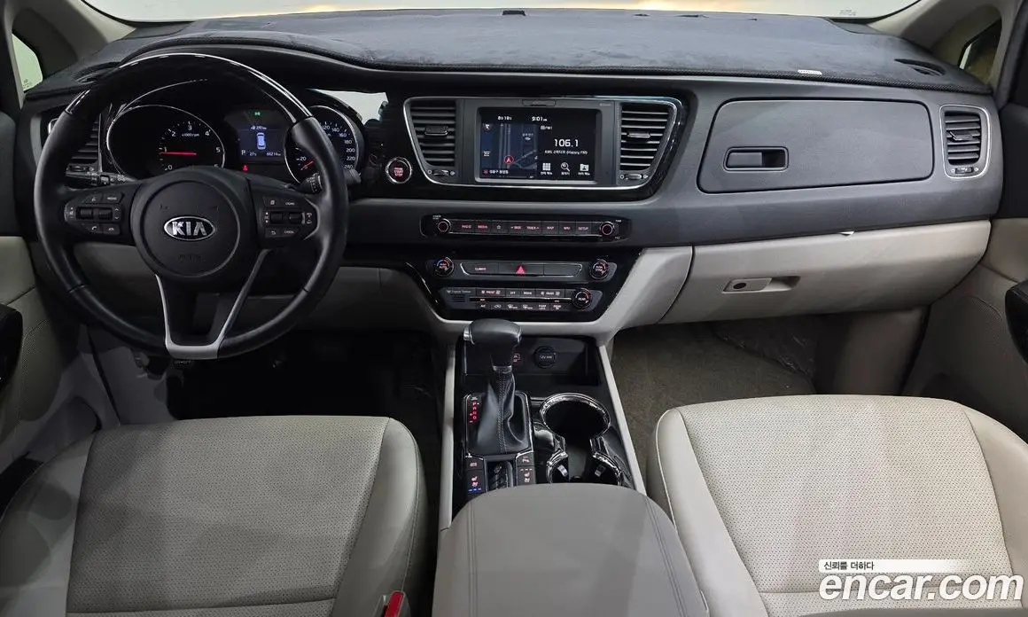 Kia Carnival 2018 2.2 автомат (гидро), фото 10 Kia Carnival 2018 2.2 автомат (гидро), фото 10