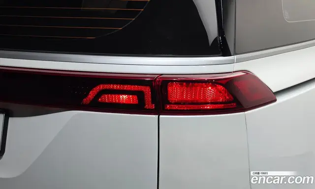 Kia Carnival 2020 2.2 автомат (гидро), миниатюра 9