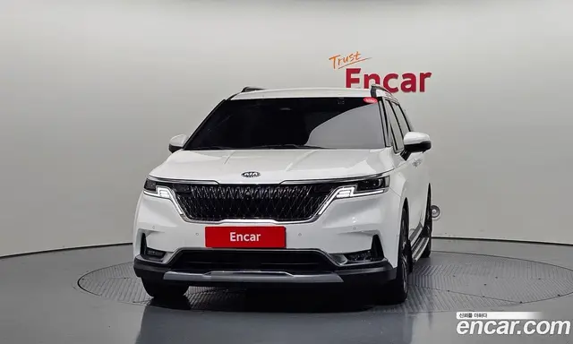 Kia Carnival 2021 2.2 автомат (гидро), миниатюра 3