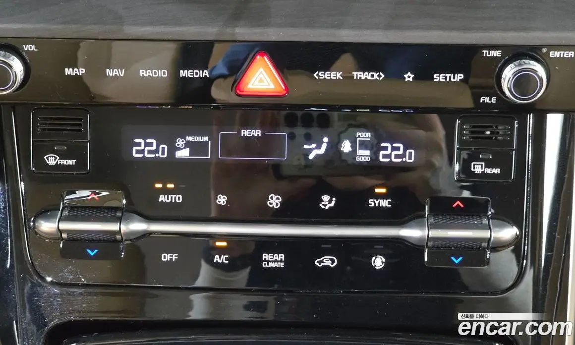 Kia Carnival 2021 2.2 автомат (гидро), фото 16