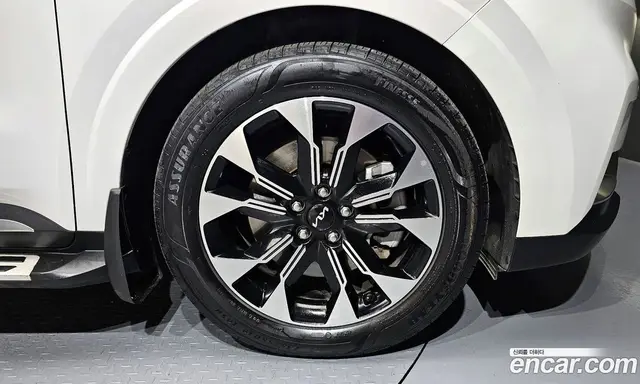 Kia Carnival 2022 2.2 автомат (гидро), миниатюра 5