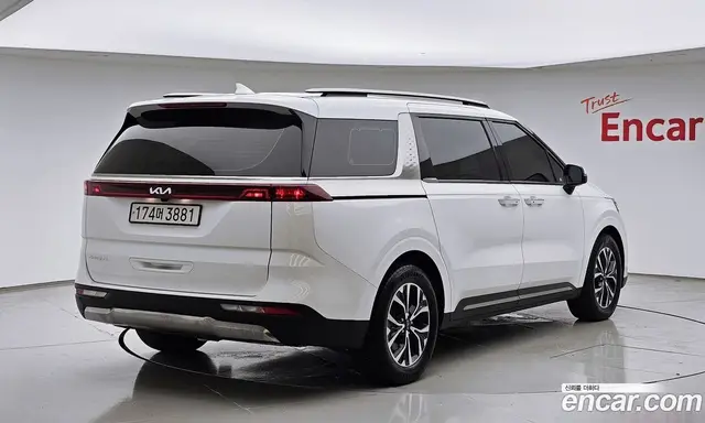 Kia Carnival 2022 2.2 автомат (гидро), миниатюра 2
