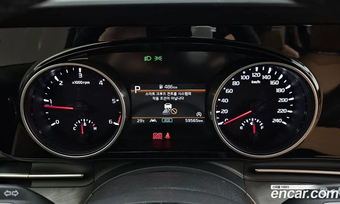 Kia Carnival 2022 2.2 автомат (гидро), фото 8