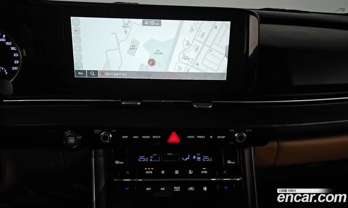 Kia Carnival 2022 2.2 автомат (гидро), фото 16 Kia Carnival 2022 2.2 автомат (гидро), фото 16