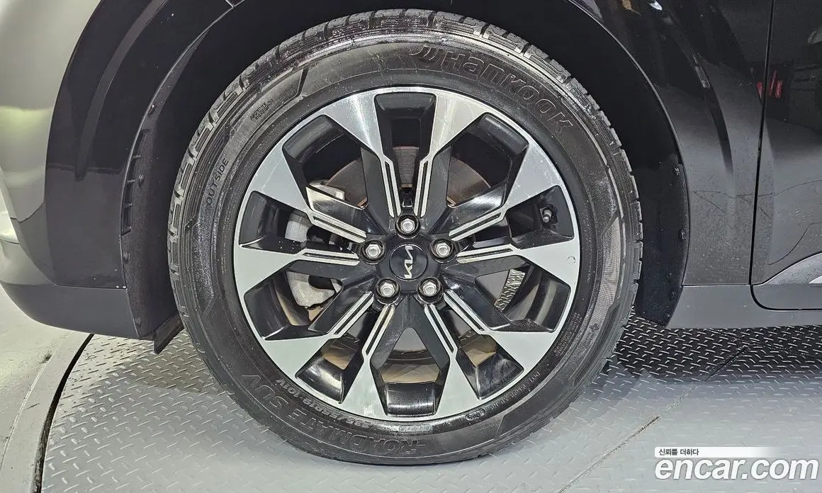 Kia Carnival 2022 2.2 автомат (гидро), фото 5 Kia Carnival 2022 2.2 автомат (гидро), фото 5