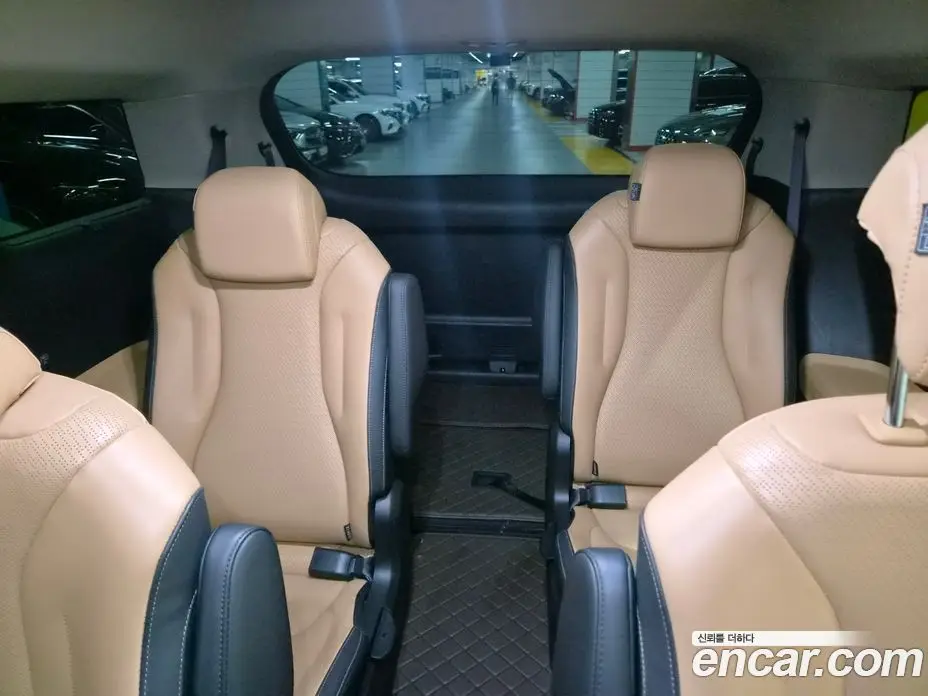 Kia Carnival 2023 2.2 автомат (гидро), фото 16 Kia Carnival 2023 2.2 автомат (гидро), фото 16