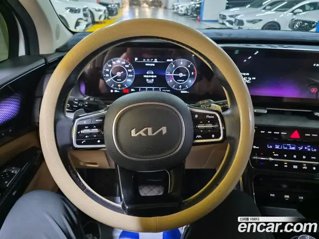 Kia Carnival 2023 2.2 автомат (гидро), миниатюра 5 Kia Carnival 2023 2.2 автомат (гидро), миниатюра 5