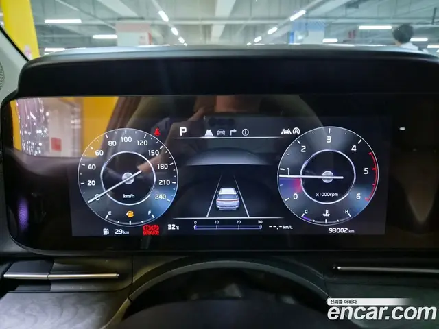 Kia Carnival 2023 2.2 автомат (гидро), миниатюра 6 Kia Carnival 2023 2.2 автомат (гидро), миниатюра 6