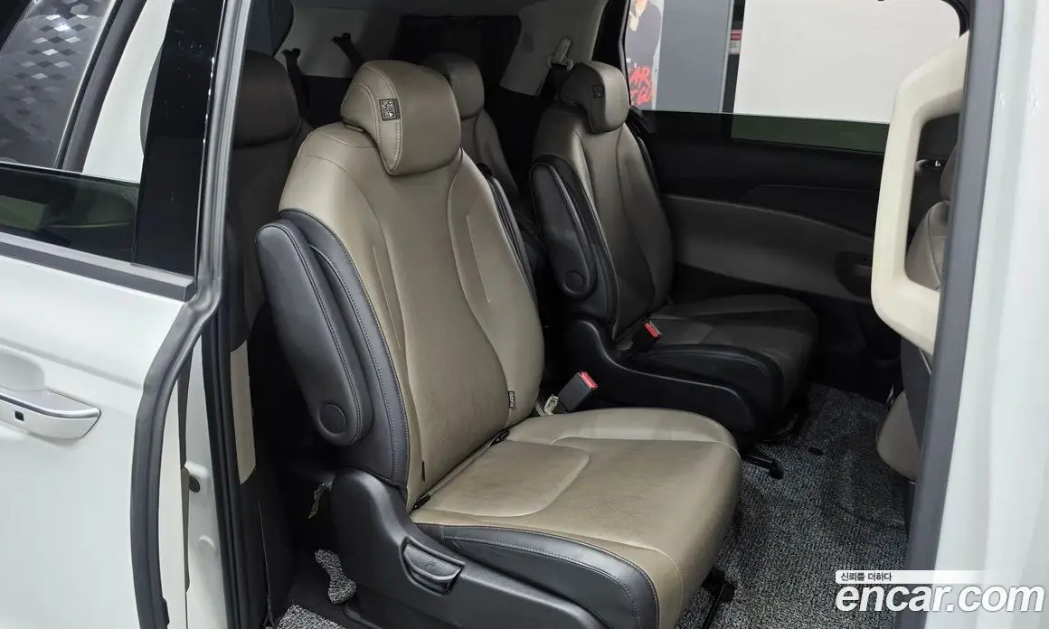 Kia Carnival 2024 3.5 автомат (гидро), фото 17 Kia Carnival 2024 3.5 автомат (гидро), фото 17