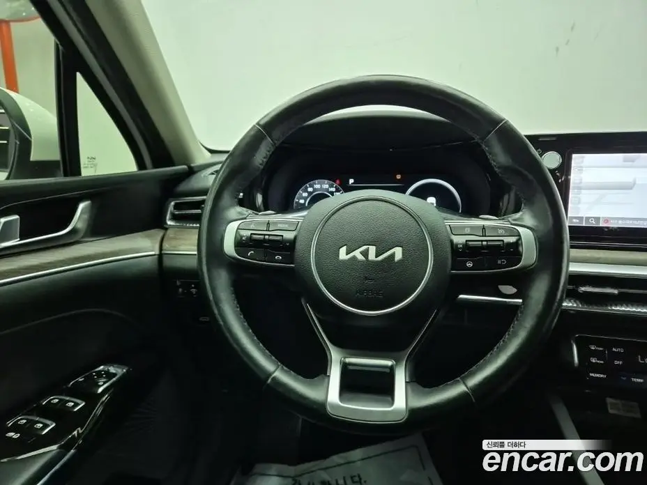Kia K5 (Optima) 2021 2.0 автомат (гидро), фото 12