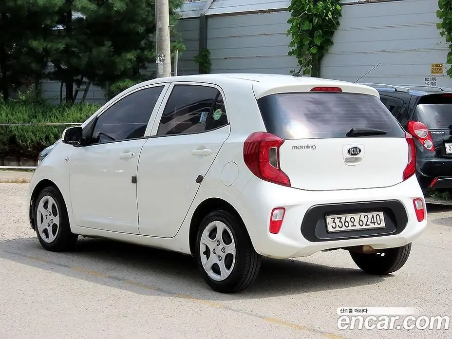Kia Morning 2017 1.0 автомат (гидро), фото 3 Kia Morning 2017 1.0 автомат (гидро), фото 3