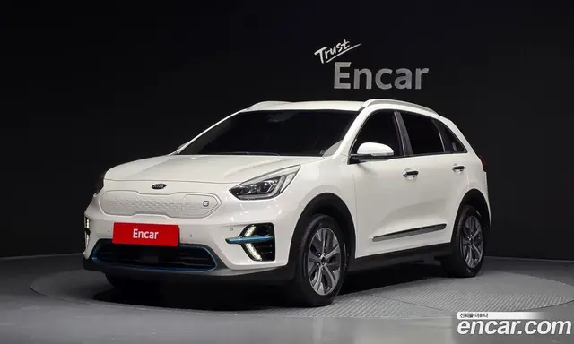 Kia Niro, 2018, 350 942 км