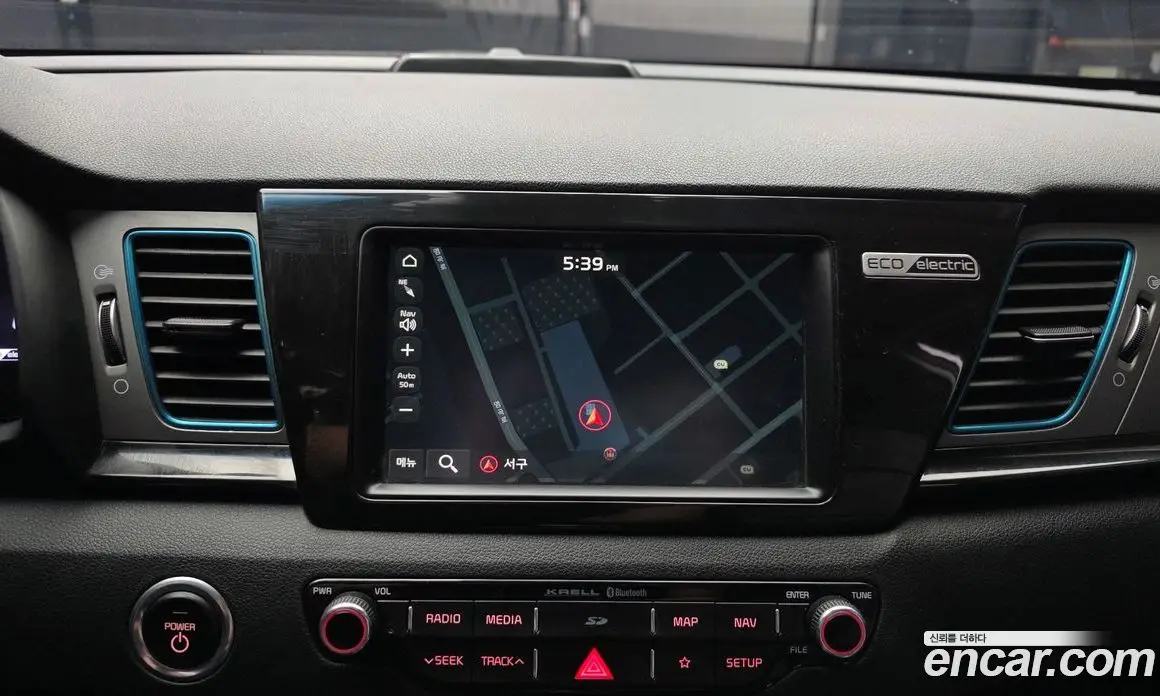 Kia Niro 2018 0.2 автомат (гидро), фото 14