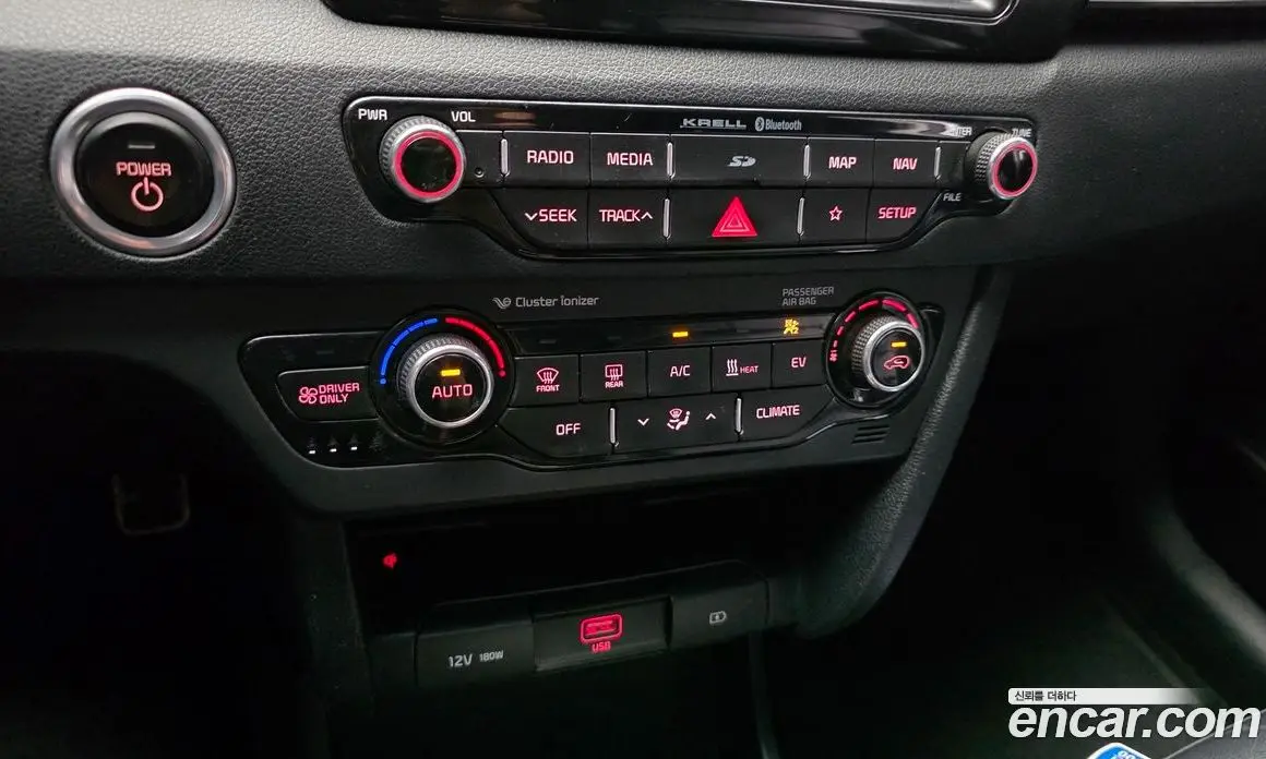 Kia Niro 2018 0.2 автомат (гидро), фото 16