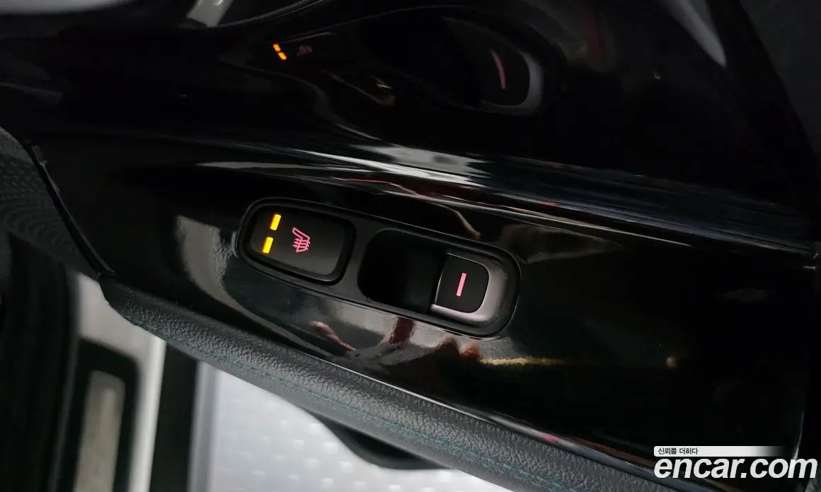 Kia Niro 2018 0.2 автомат (гидро), фото 18