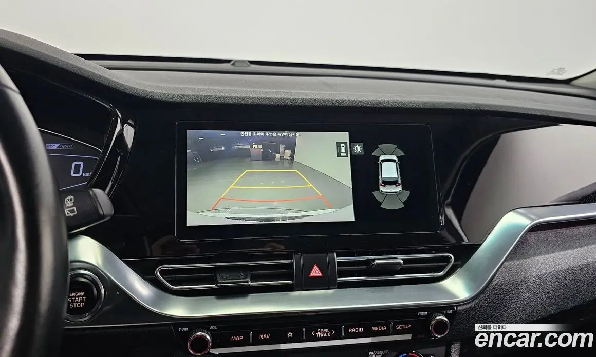 Kia Niro 2020 1.6 автомат (гидро), фото 17