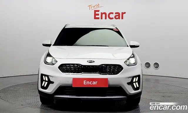 Kia Niro 2020 1.6 автомат (гидро), миниатюра 3
