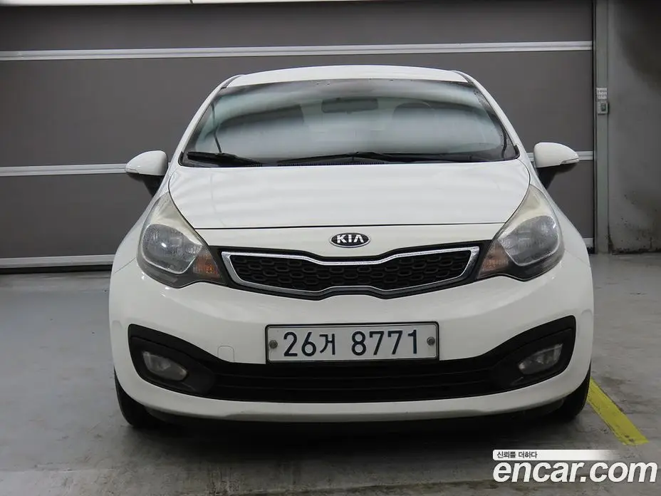 Kia Pride 2014 1.6 автомат (гидро), фото 2 Kia Pride 2014 1.6 автомат (гидро), фото 2