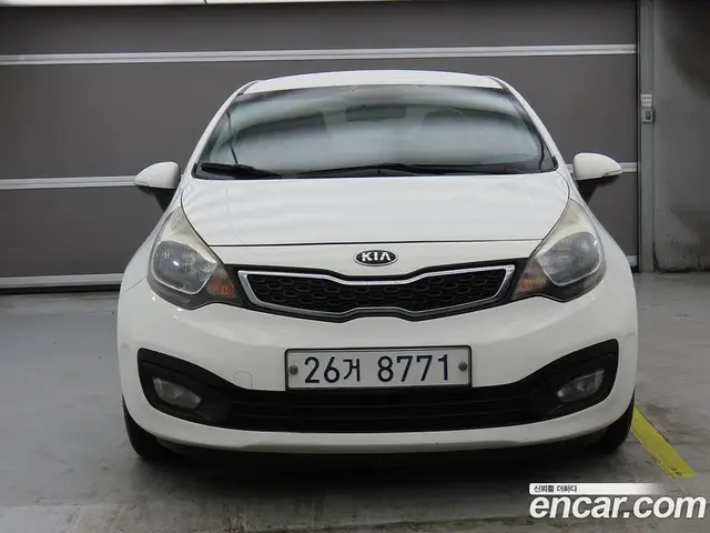 Kia Pride 2014 1.6 автомат (гидро), миниатюра 2 Kia Pride 2014 1.6 автомат (гидро), миниатюра 2
