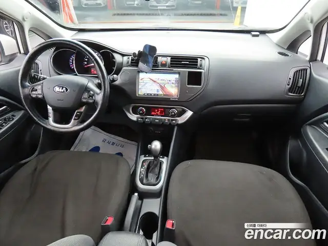 Kia Pride 2014 1.6 автомат (гидро), миниатюра 5 Kia Pride 2014 1.6 автомат (гидро), миниатюра 5