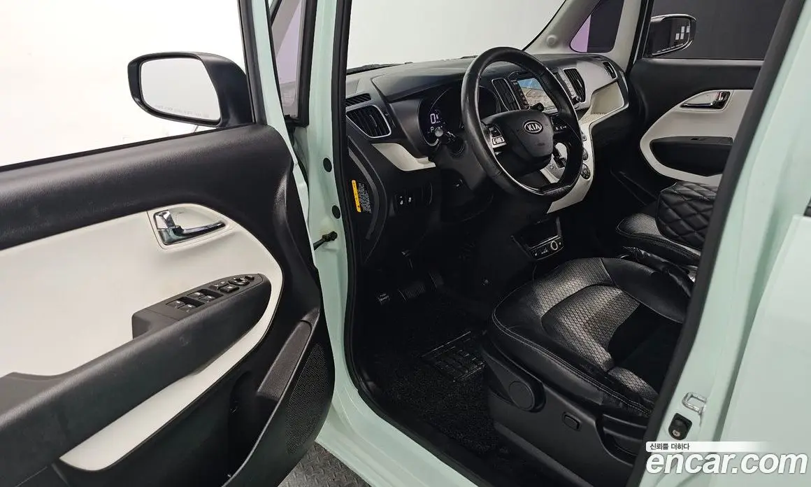 Kia Ray 2012 1.0 автомат (гидро), фото 11