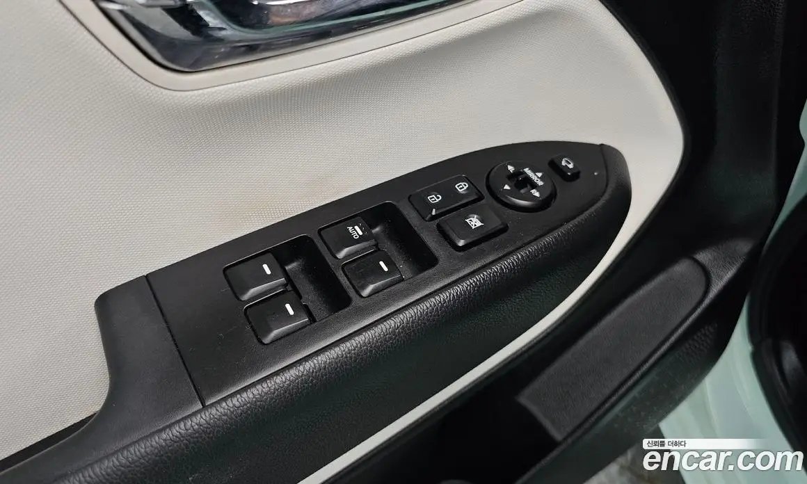 Kia Ray 2012 1.0 автомат (гидро), фото 17