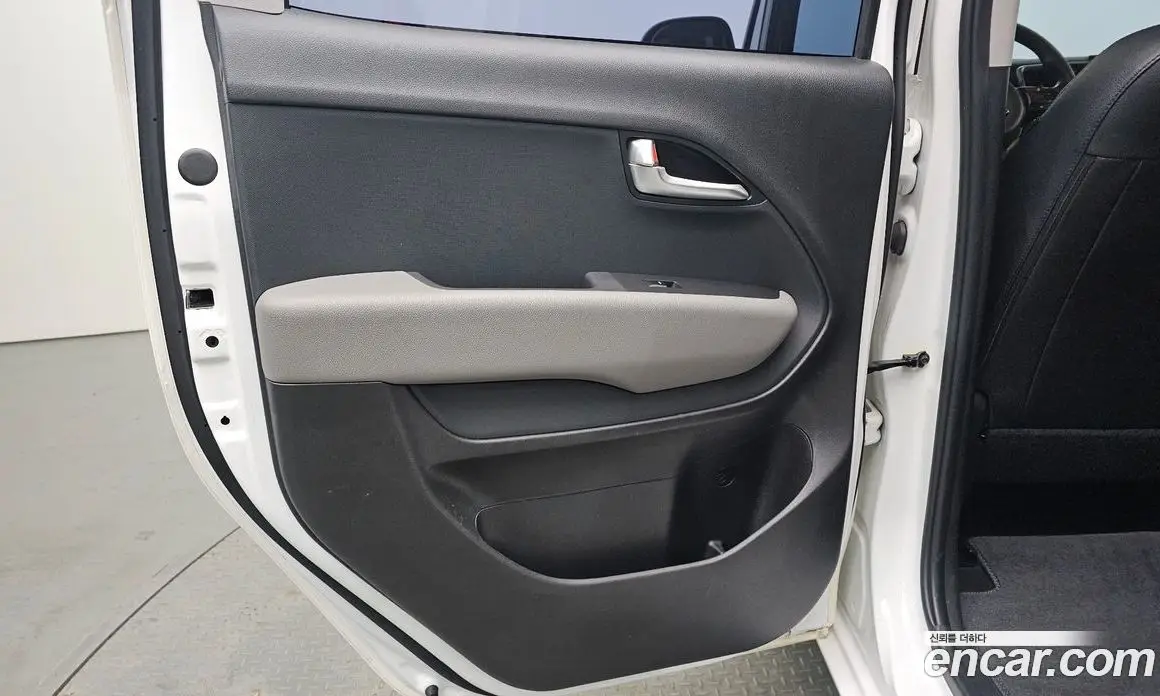 Kia Ray 2021 1.0 автомат (гидро), фото 15 Kia Ray 2021 1.0 автомат (гидро), фото 15