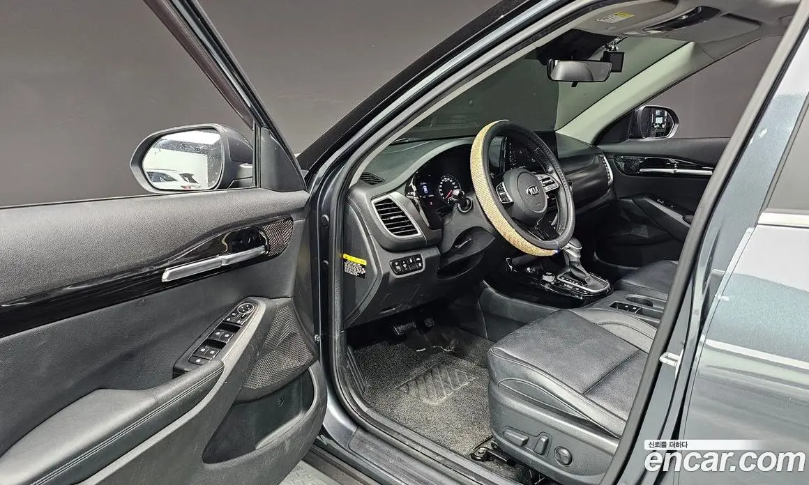 Kia Seltos 2020 1.6 автомат (гидро), фото 10